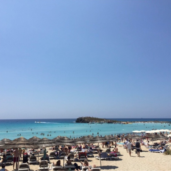 Meet your Posher, Stacey - Picture 1 of 1